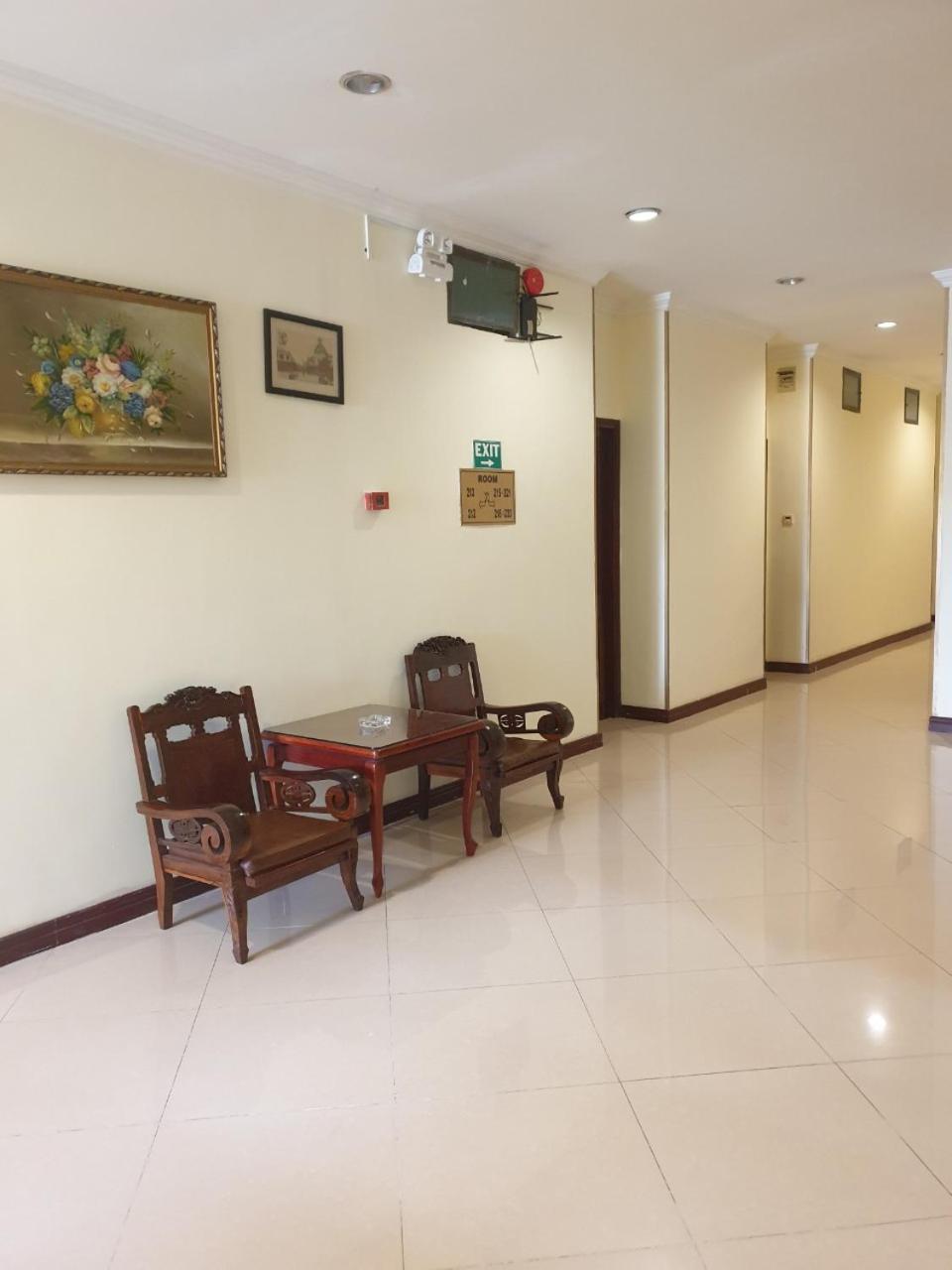 Ngoc Lan Hotel Ho Chi Minh City Exterior photo
