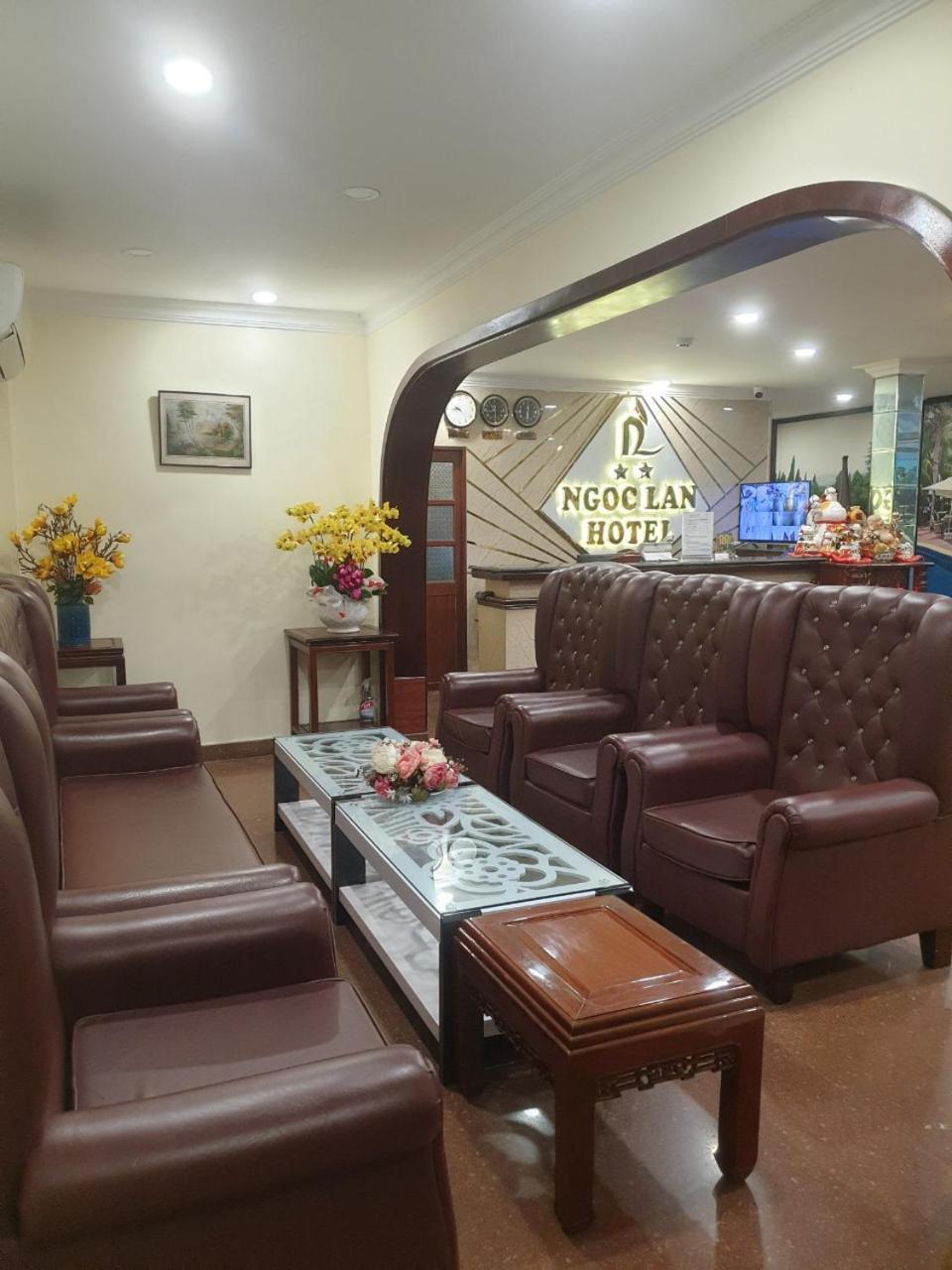 Ngoc Lan Hotel Ho Chi Minh City Exterior photo