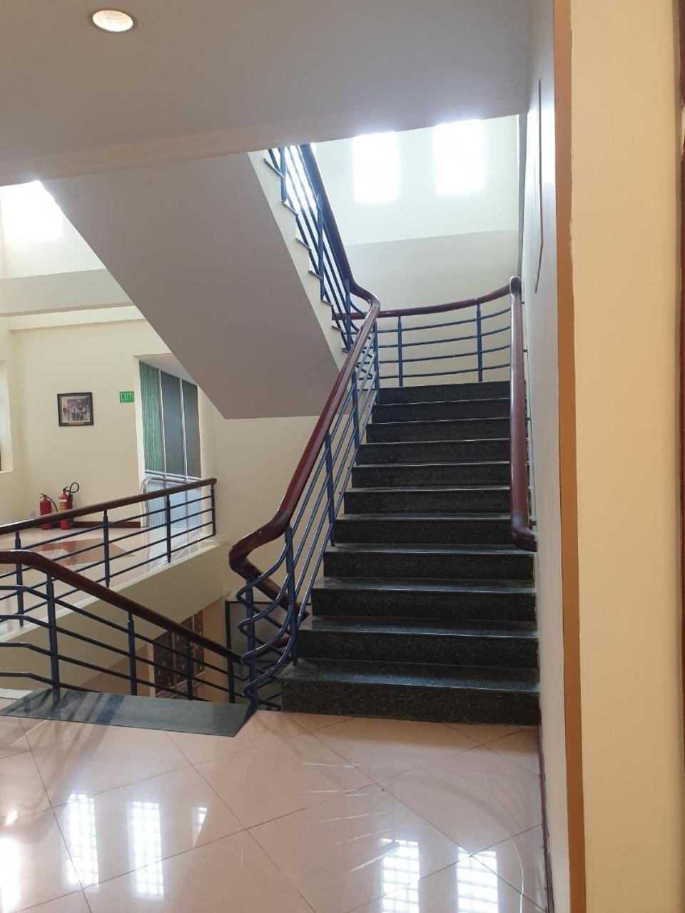 Ngoc Lan Hotel Ho Chi Minh City Exterior photo