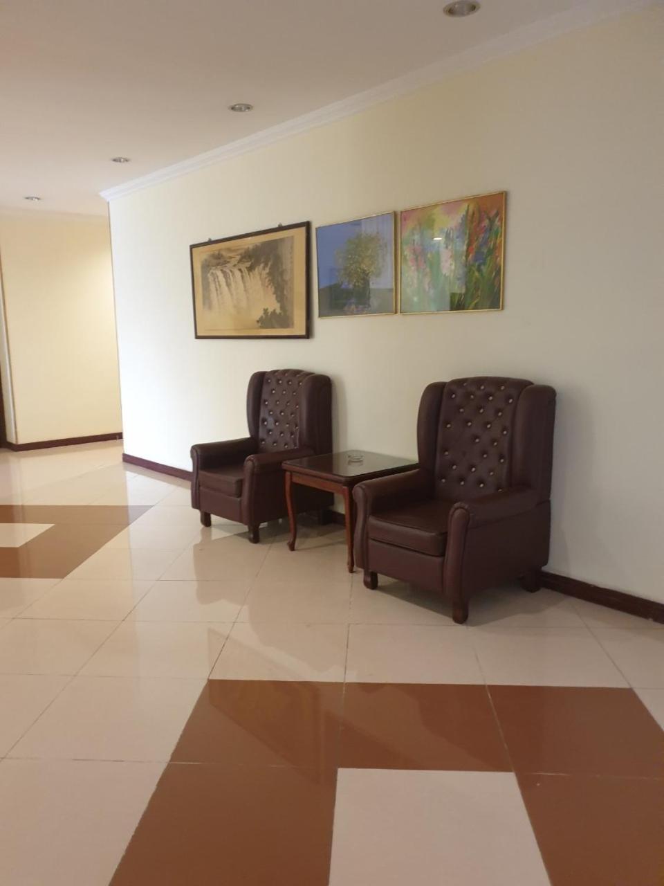 Ngoc Lan Hotel Ho Chi Minh City Exterior photo