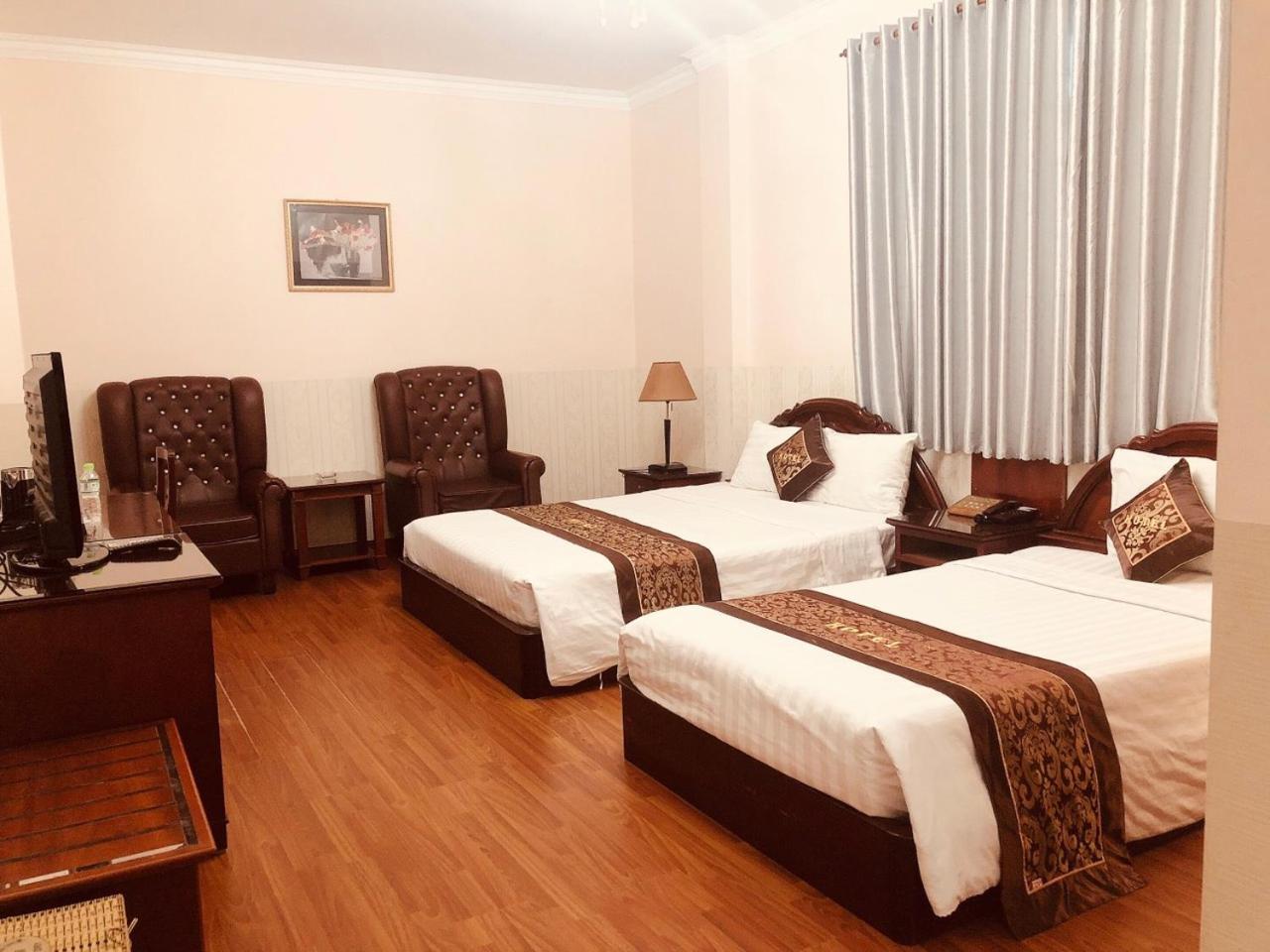 Ngoc Lan Hotel Ho Chi Minh City Exterior photo