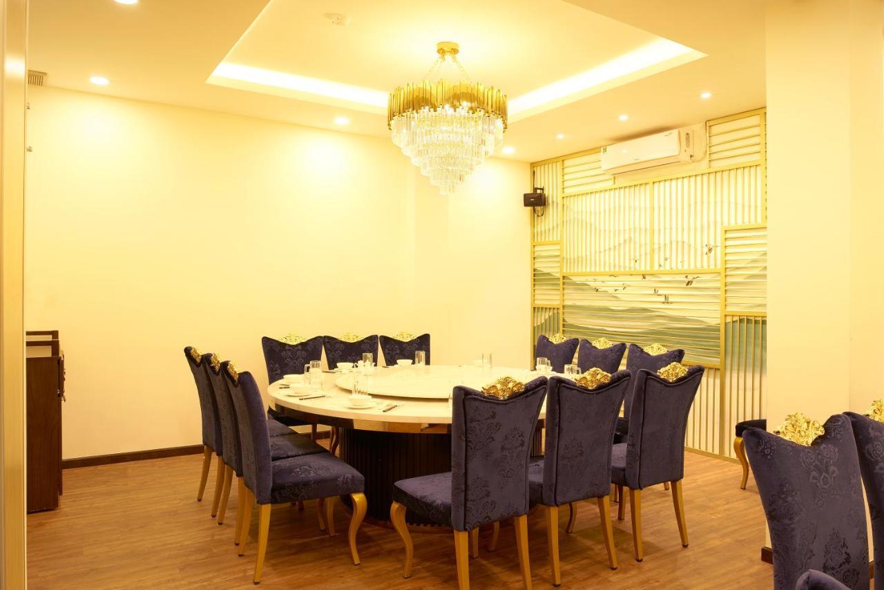 Ngoc Lan Hotel Ho Chi Minh City Exterior photo